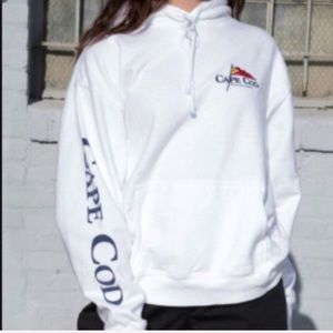Brandy Melville cape cod sweatshirt!.